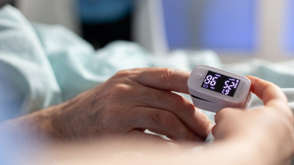 You’re serious about fitness—and you know that tracking your blood oxygen saturation (SpO₂) can give you critical insights into your recovery, endurance, and overall wellness